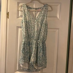 Romper mint and white cheetah print size large